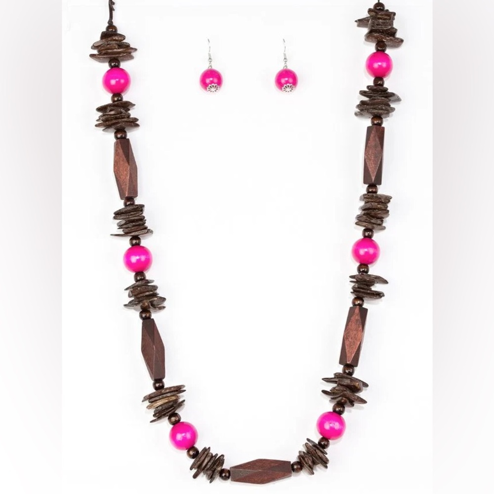 Chunky wooden pink and brown beaded necklace